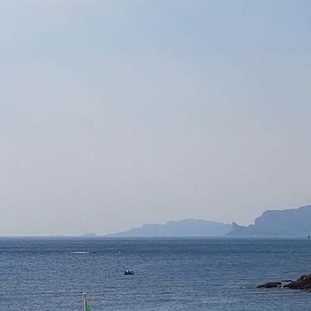 T2 Magnifique Vue Mer Panoramique Six-Fours-les-Plages Exteriör bild